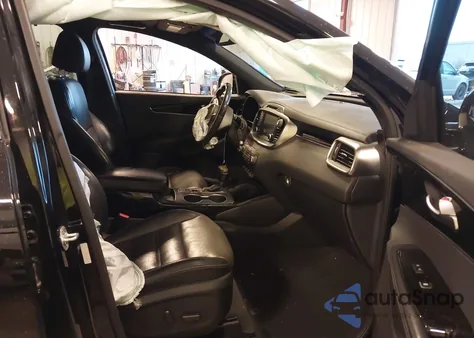 2018 Kia Sorento 3.3L Sxl из США, поврежденный, VIN 5XYPKDA55JG388073